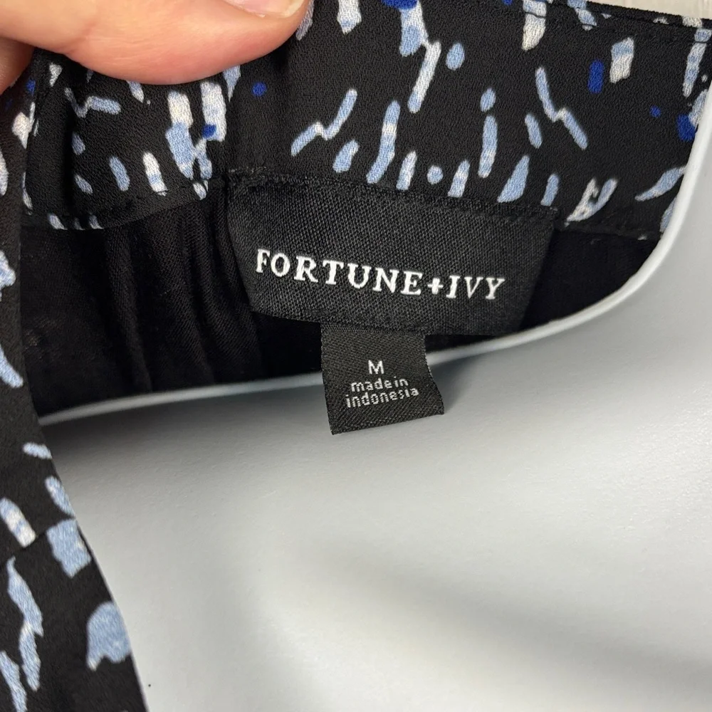 Fortune‎ + Ivy Women's Long Sleeve V-Neck Black/Blue Speckled Blouse Size M NWOT